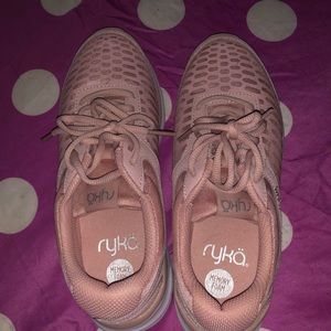 NWOT RYKA TENNIS SHOES